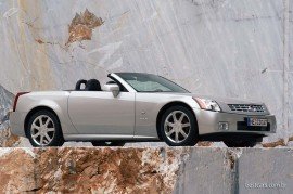 Cadillac XLR 2004
