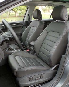 VW Golf Variant Highline