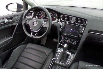 VW Golf Variant Highline