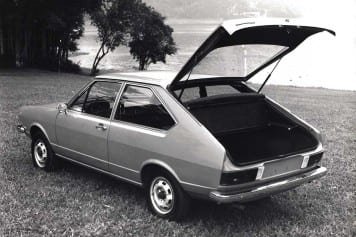 VW Passat 1976 LS 3 Portas