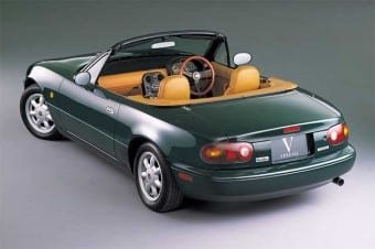 Conversível verde com interior bege? Não vai encontrar muitos usados