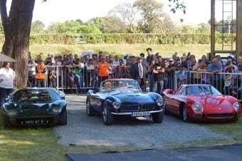 Trio vencedor da Autoclasica 2016: Ford GT 40 (esq.), BMW 507 e Ferrari 250 Le Mans 1966