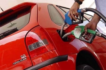 Carros flexíveis existem em outros países, mas só os nossos podem consumir álcool a 100%