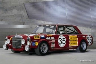 Mercedes-Benz 300 SEL AMG