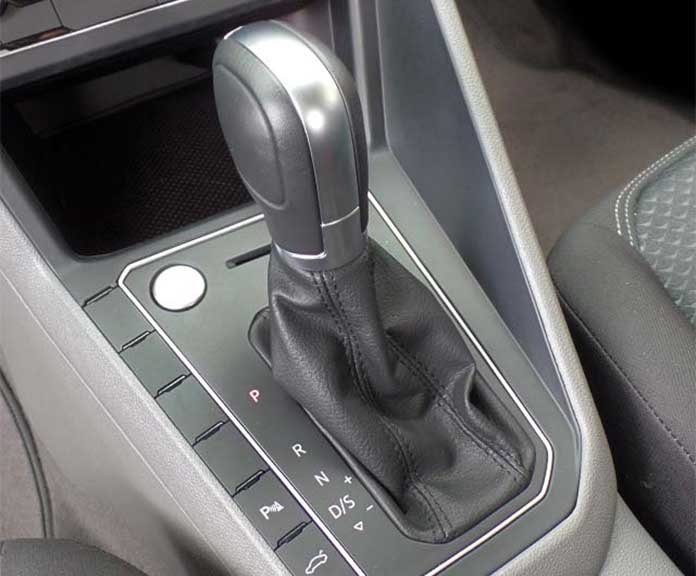 VW Polo Highline det15