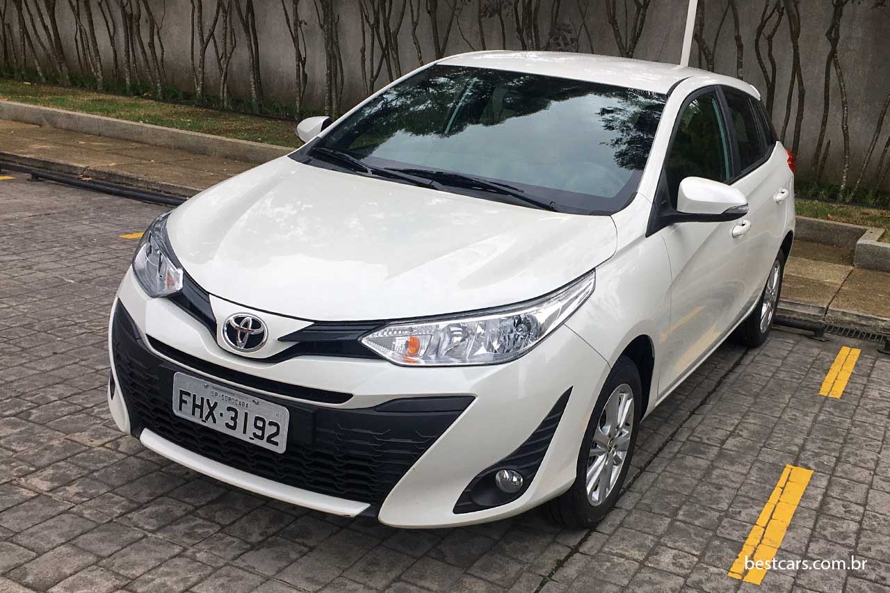 Toyota Yaris XL 1.3 Hatch: opinião do dono após um ano de uso