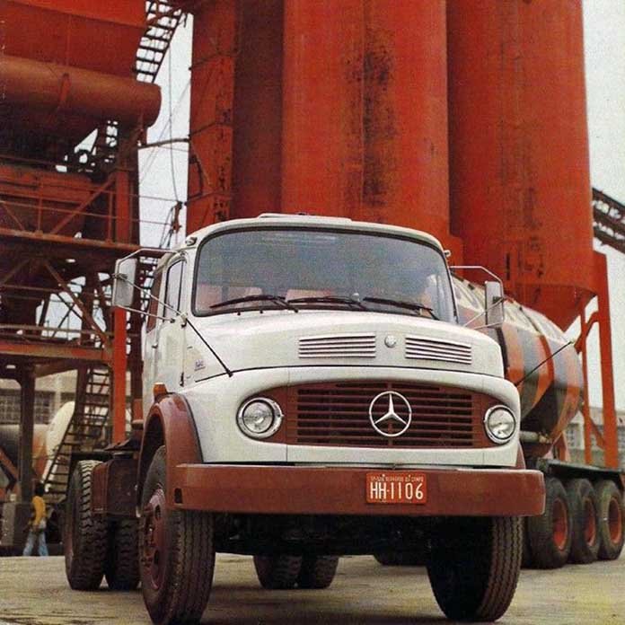 Como Desenhar Um Caminhão Mercedes-benz 1518 